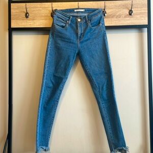 Levi Strauss 721 High Rise Skinny Jeans